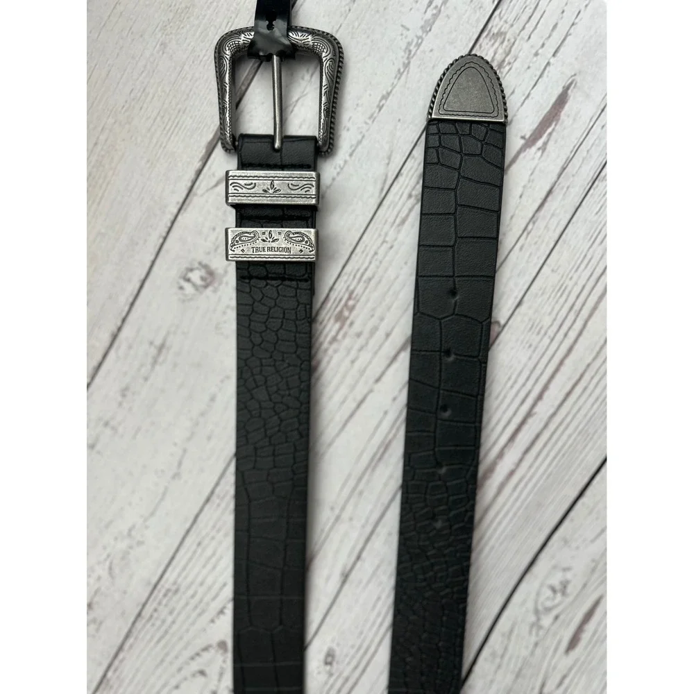 True Religion Mens Black Crocodile‎ Embossed Western Belt Silver Engraved Buckle